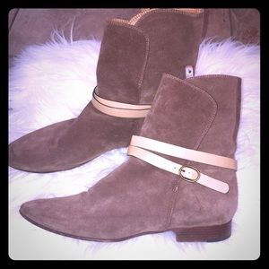 👢🌴🌸 CHLOE Vintage Ankle Boots 🌸🌴👢